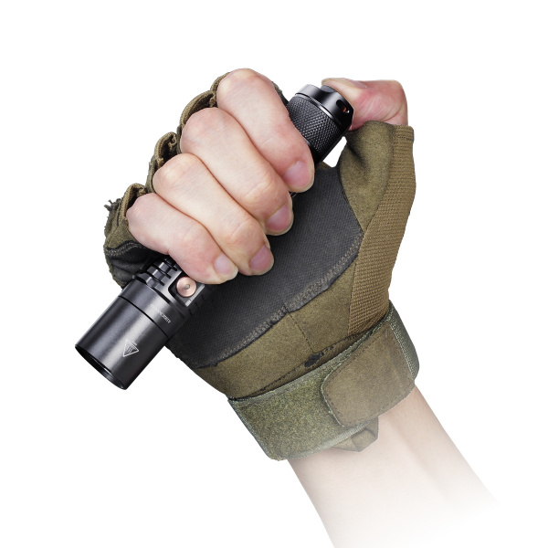 Фонарь Fenix тактический UC35V20 1000 люмен UC35V20 от прозводителя Fenix