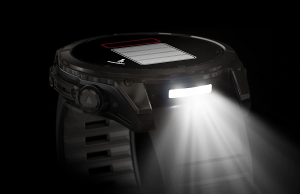 Garmin Fenix ​​8 — AMOLED, 51 мм — сапфировый карбоновый серый DLC, титановый, с силиконовым ремешком черно/серого цвета 010-02905-21 от прозводителя Garmin